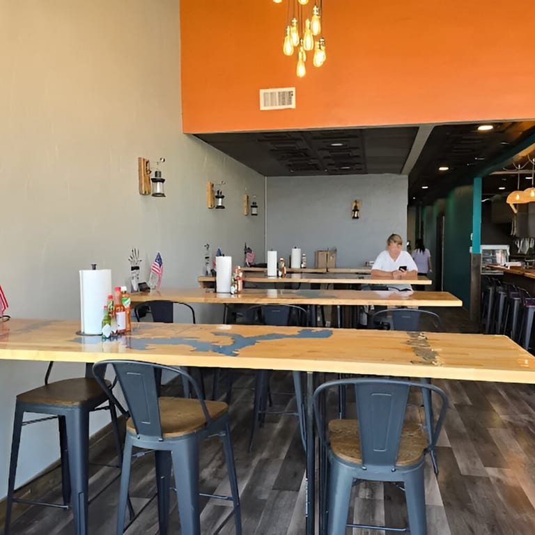 A Casual, Flavor-Packed Dining Experience